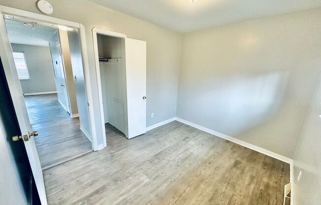 2 beds, 1 bath, 800 sqft, $1,070, Unit 40