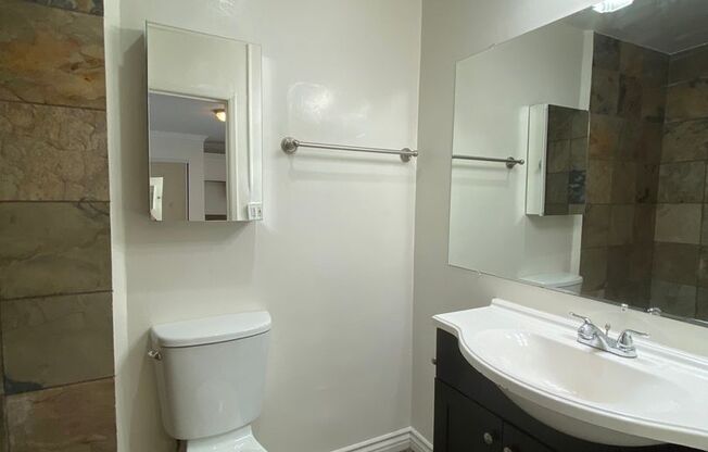 Studio, 1 bath, $1,595, Unit 2A