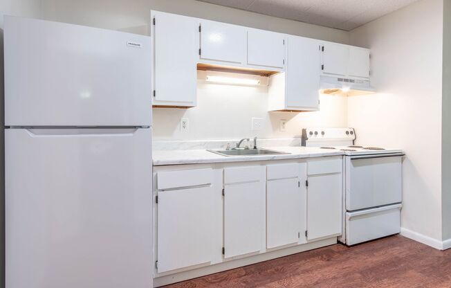 1 bed, 1 bath, $775, Unit 25403