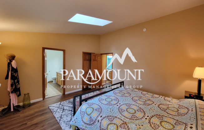 3 beds, 2 baths, $2,599