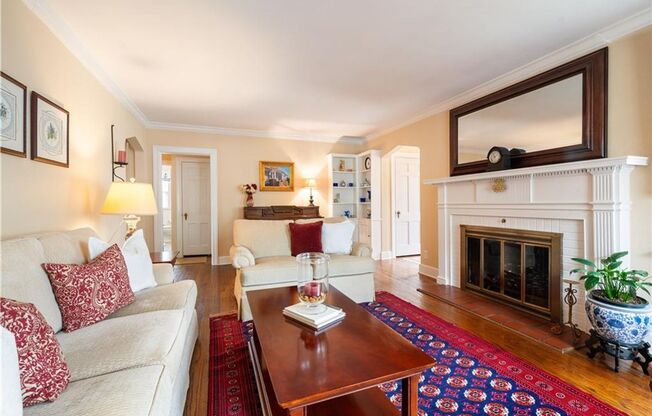 Beautiful Cape Cod in Larchmont