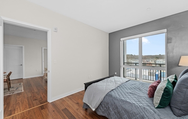 2 beds, 2 baths, 1,194 sqft, $4,000, Unit 417