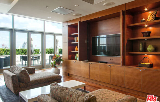 1 bed, 1 bath, 1,020 sqft, $2,900, Unit 316
