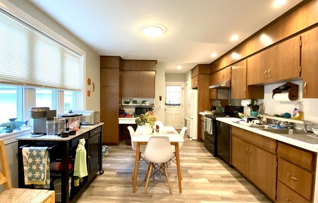 144 ELLISON PARK
