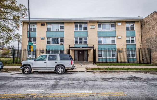 410 E 107th