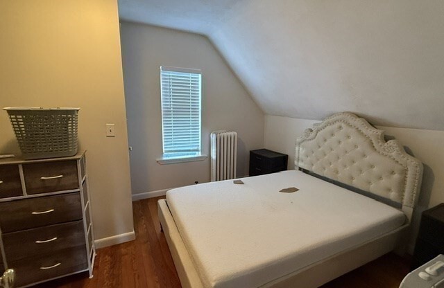 1 bed, 1 bath, 800 sqft, $2,000, Unit 3