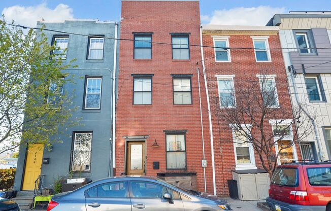 2142 E Arizona St
