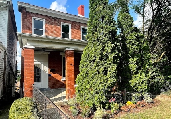 221 Orchard Place