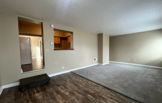 3 beds, 1 bath, $1,425, Unit Unit 4