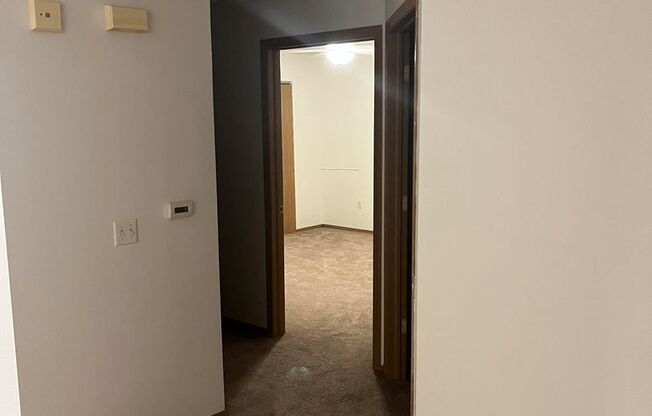 2 beds, 1 bath, 856 sqft, $1,259, Unit PL   7507