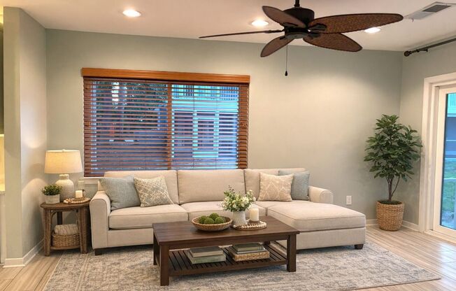 End Unit Townhome in Central Mount Pleasant - AVAILABLE August 1, 2026!