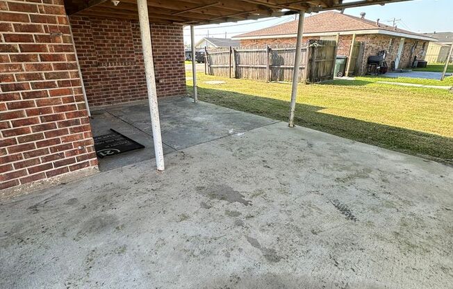 Newly renovated 3 bedroom 2 bath in East Houma