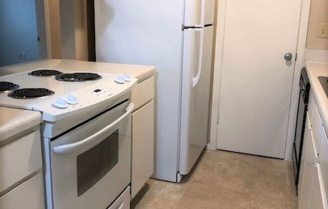 1 bed, 1 bath, 650 sqft, $1,065