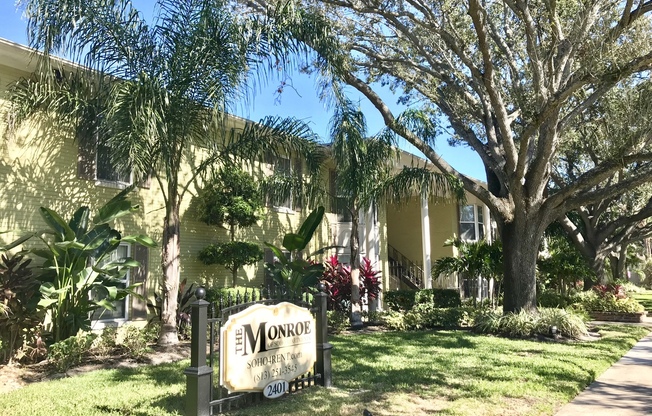 1 bed, 1 bath, 700 sqft, $1,799, Unit 117