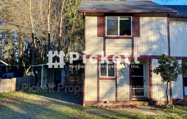 3820 DYES INLT RD NW