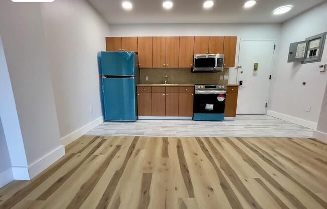 5411 2 AVE