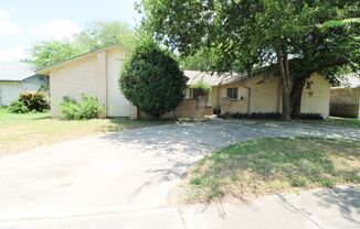 4724 Oakfield Way