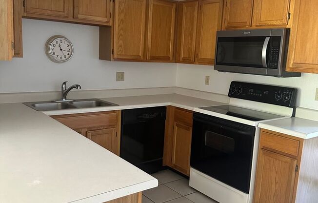 2 beds, 2 baths, $1,950