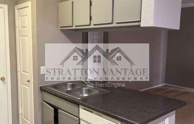 1 bed, 1 bath, 692 sqft, $1,175, Unit 367