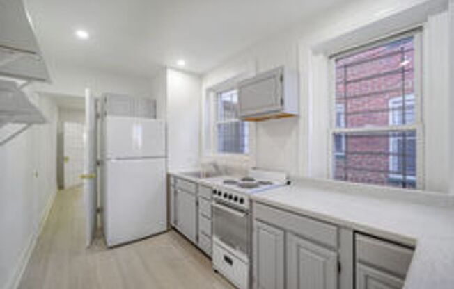 Charming 1BR/1BA in Hill East