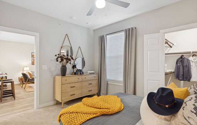 1 bed, 1 bath, 742 sqft, $1,520, Unit 5304