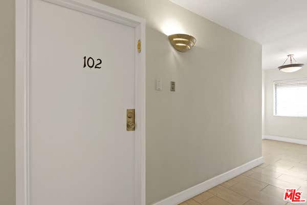 1310 Roxbury Drive