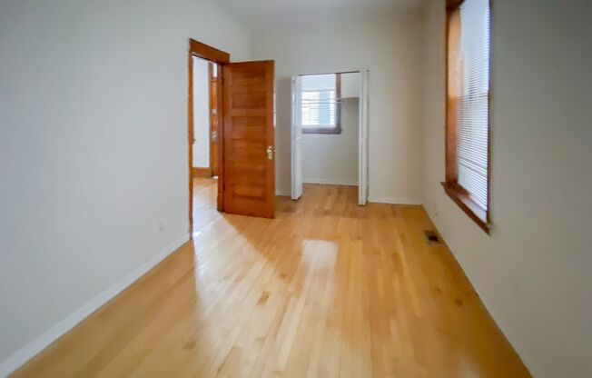 3 beds, 2 baths, 1,960 sqft, $3,950, Unit 3637-1