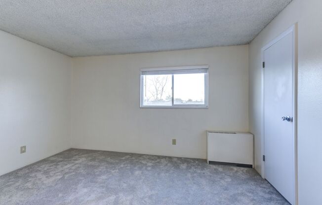 3161 Madison Ave Q423