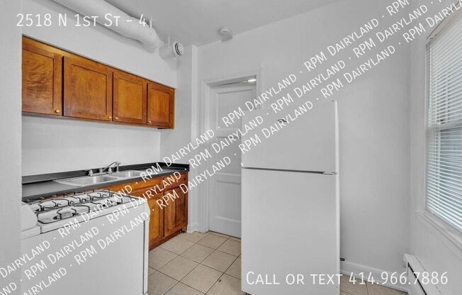 2518 N 1 ST