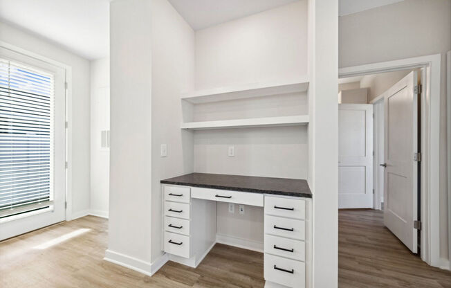 1 bed, 1 bath, 753 sqft, $1,650