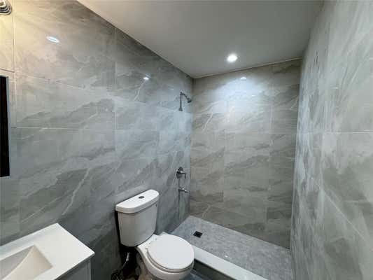 4324 222 ST