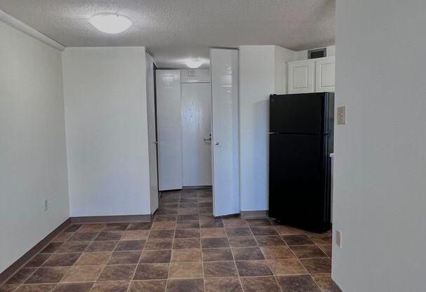 2 beds, 1 bath, 710 sqft, $1,250, Unit # 1309