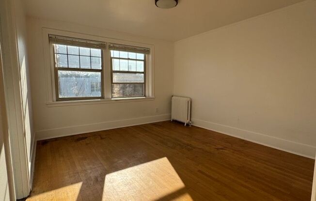 Capitol Building Apartments