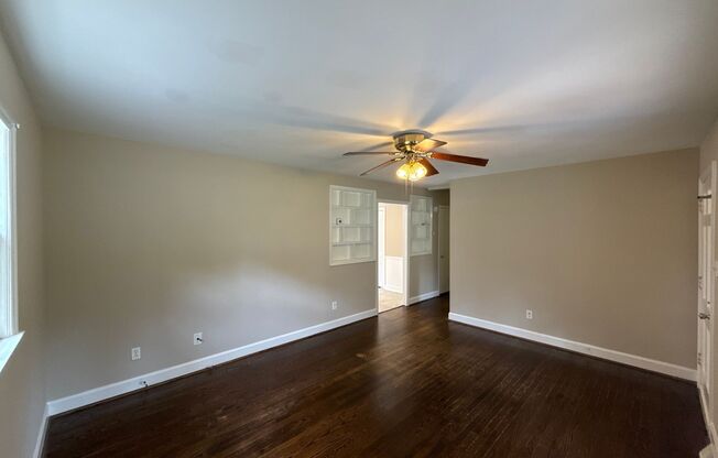 Charming Brick Ranch Home In Cambridge Park Community