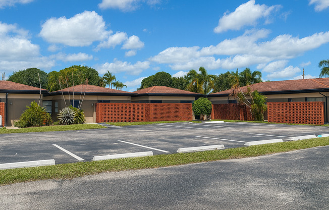 1755 Forest Hill Blvd West Palm Beach, FL 33406