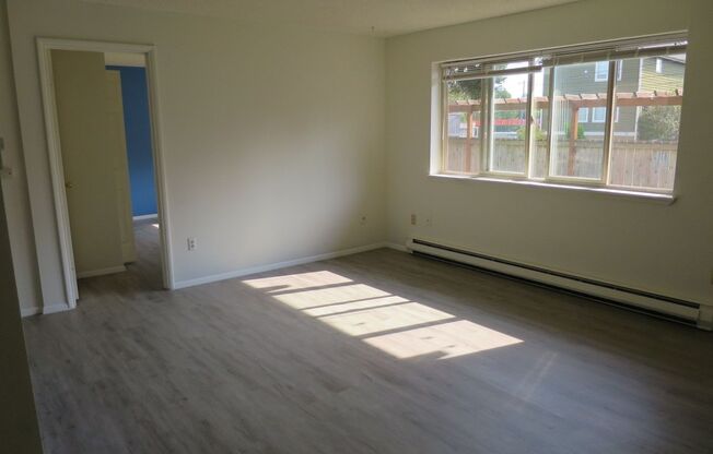 BCEDAR8A - Cedar Crest Apartment