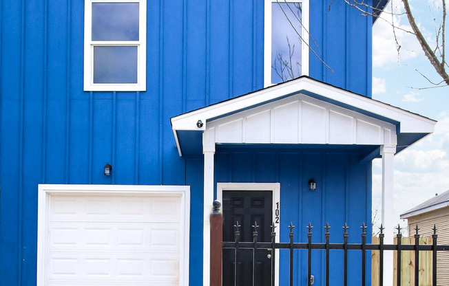 322 VINE ST