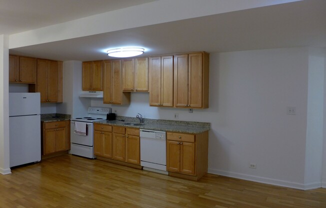 2 beds, 1 bath, 800 sqft, $2,050, Unit 106