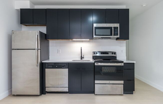 1 bed, 1 bath, 457 sqft, $1,315, Unit 31
