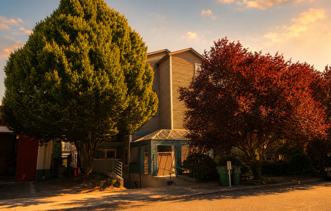 1 bed, 1 bath, 525 sqft, $1,715, Unit 101