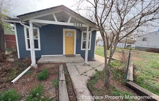 Cozy 2 Bed 1 Bath Bungalow in Denver's Globeville Neighborhood