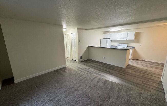 3 beds, 2 baths, 1,126 sqft, $2,275, Unit C201