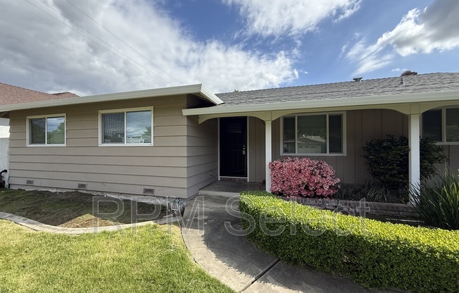 1238 WOODFIELD AVE