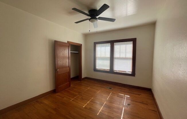 2 beds, 1 bath, $1,350