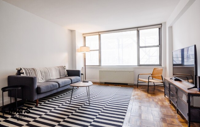 155 E 55 ST
