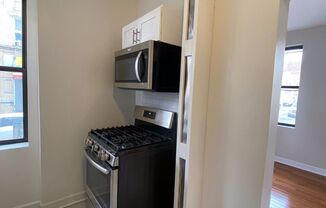 1 bed, 1 bath, $1,750, Unit 01