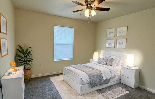 3 beds, 2 baths, 1,300 sqft, $1,675, Unit 163