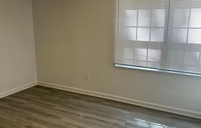2 beds, 2 baths, 884 sqft, $1,090, Unit 179 2C