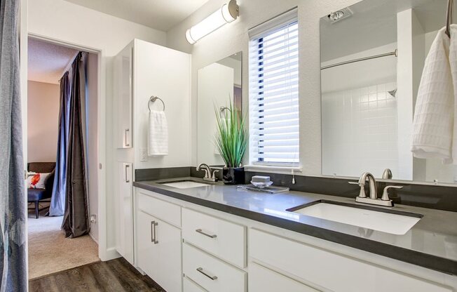 Vercanta Pleasanton | Pleasanton, CA | Bathroom