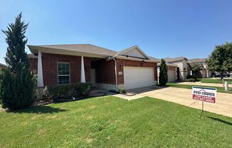 3 beds, 2 baths, $2,195